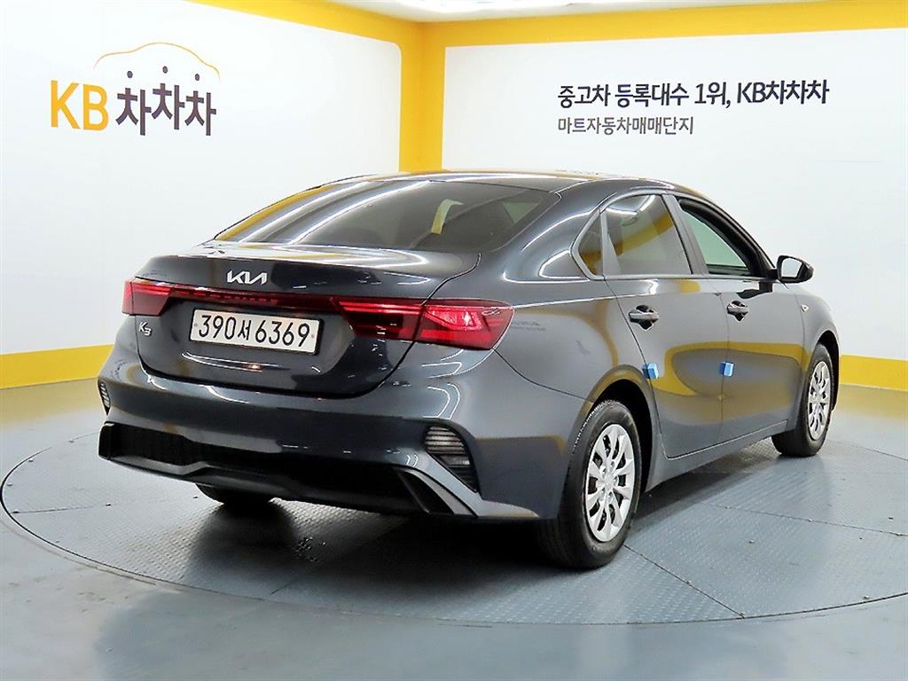 KIA K3 - Vista 4