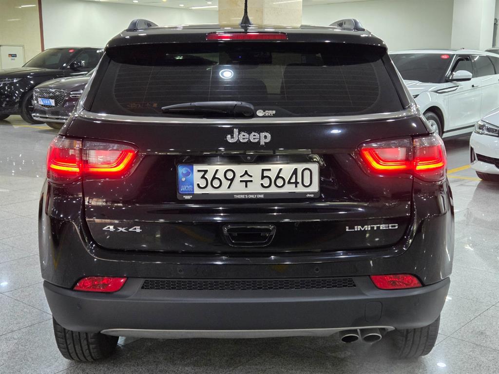 Jeep Compass - Vista 4
