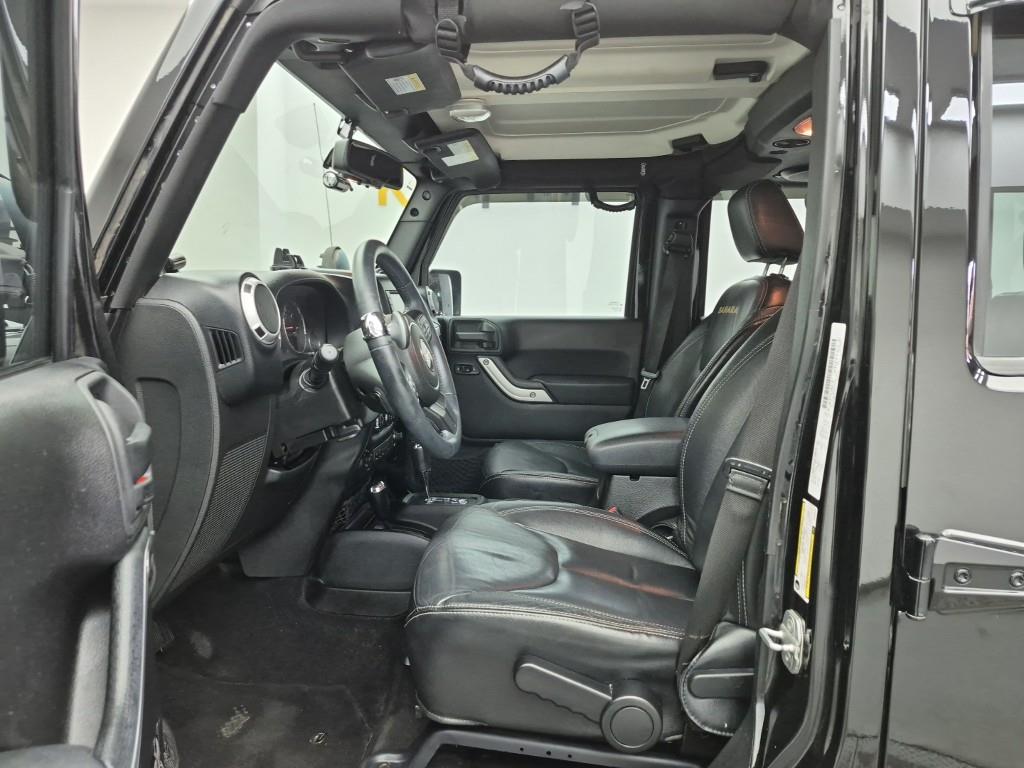 Jeep Wrangler - Vista 11