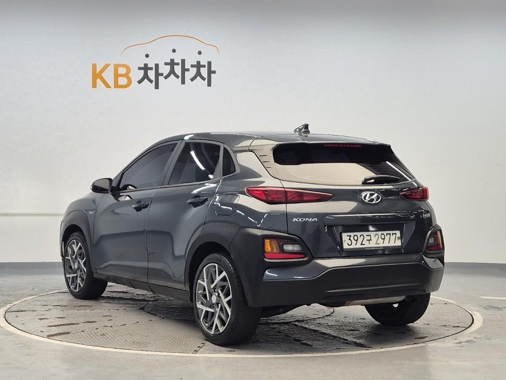 HYUNDAI Kona - Vista 2