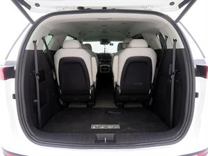 KIA Carnival - Vista 10