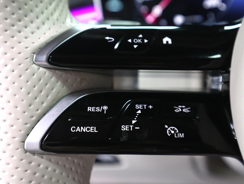 Mercedes Benz S Class - Vista 12