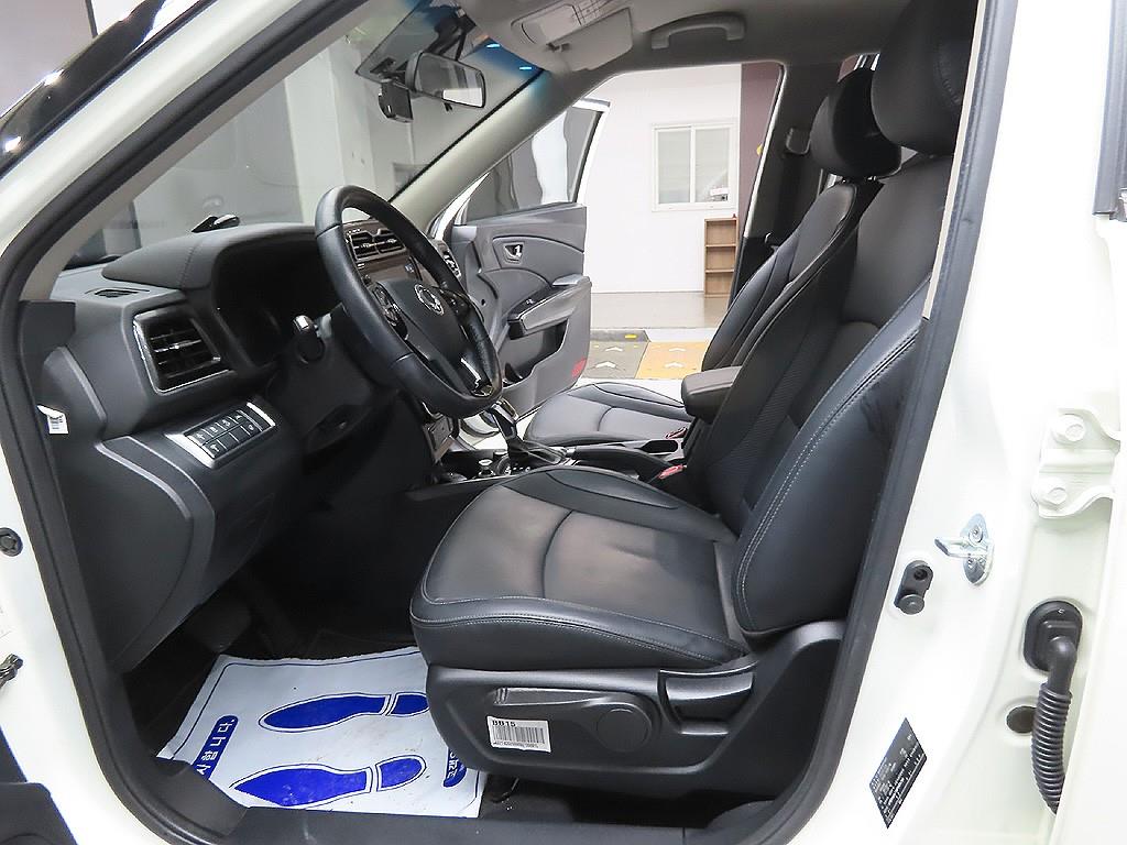 Ssangyong Tivoli 2021 Blanco - Importación desde Corea - HF Imports Iquique - Foto 12