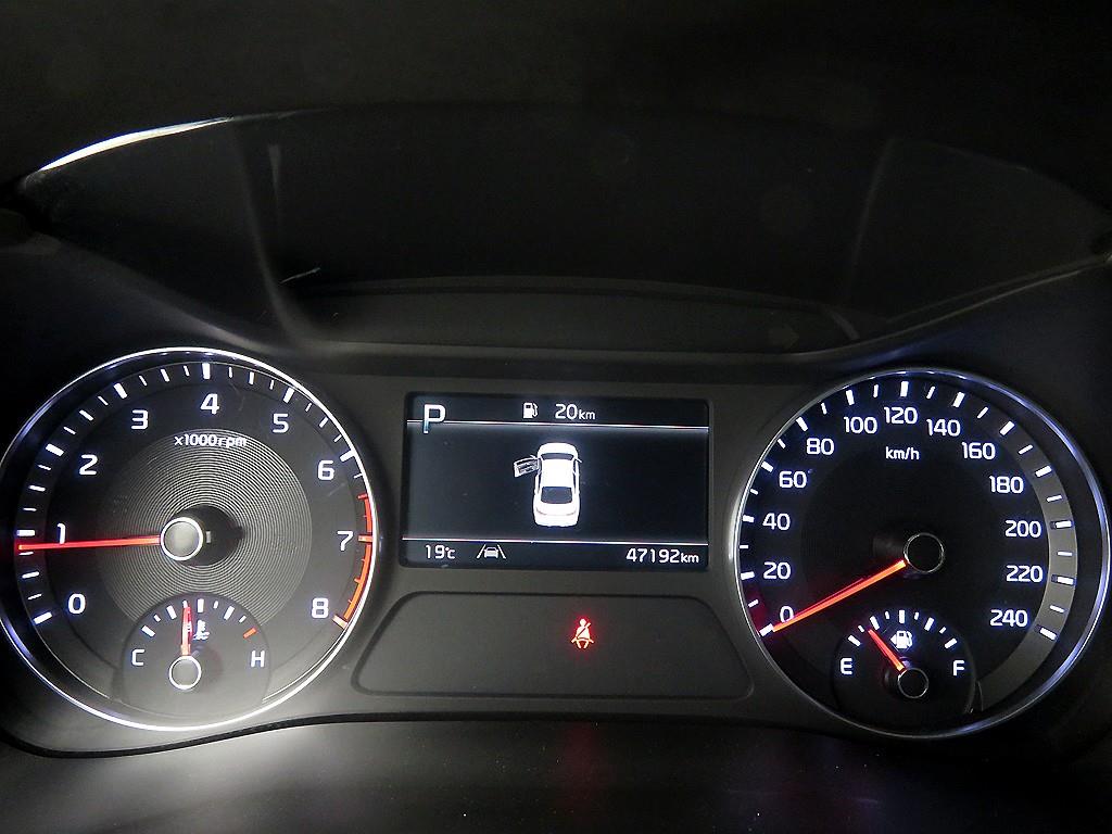 KIA K3 - Vista 10