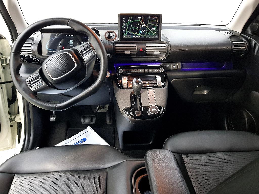 HYUNDAI Casper - Vista 5