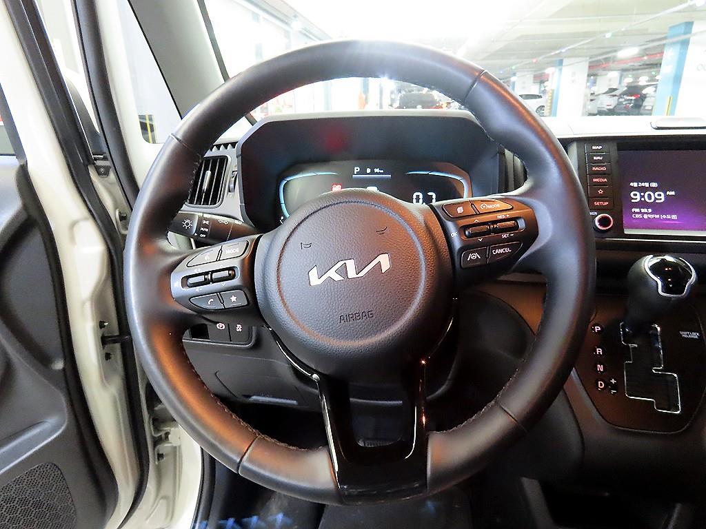 KIA Ray - Vista 8