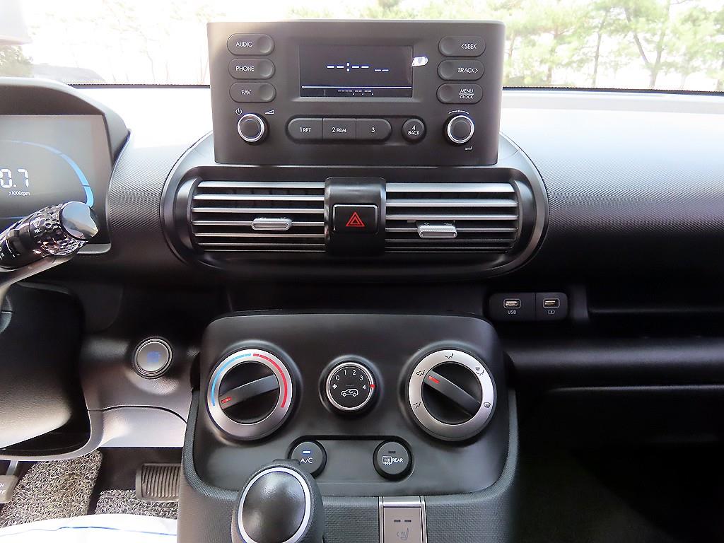 HYUNDAI Casper 2024 Blanco - Importación desde Corea - HF Imports Iquique - Foto 13