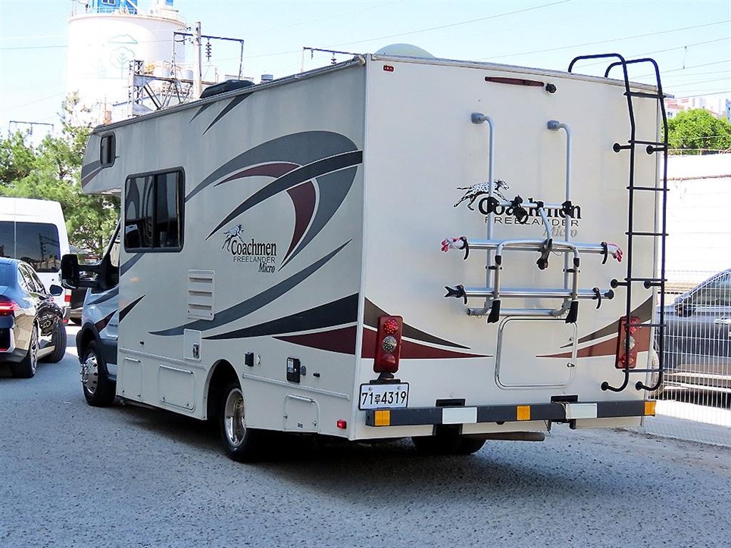 Ford Transit - Vista 3