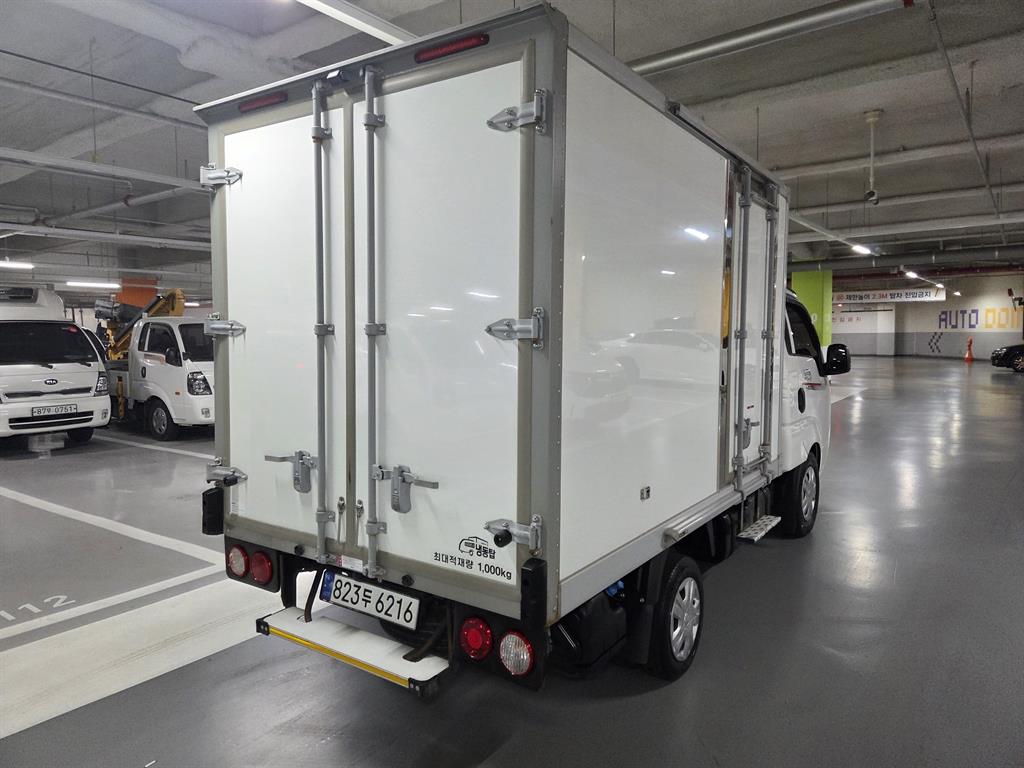Small Truck Freezer Box(High Deck) - Vista 6