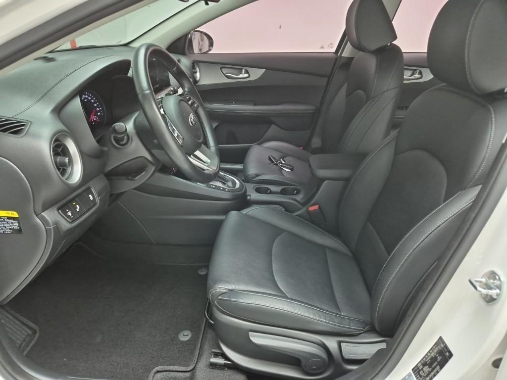 KIA K3 - Vista 12