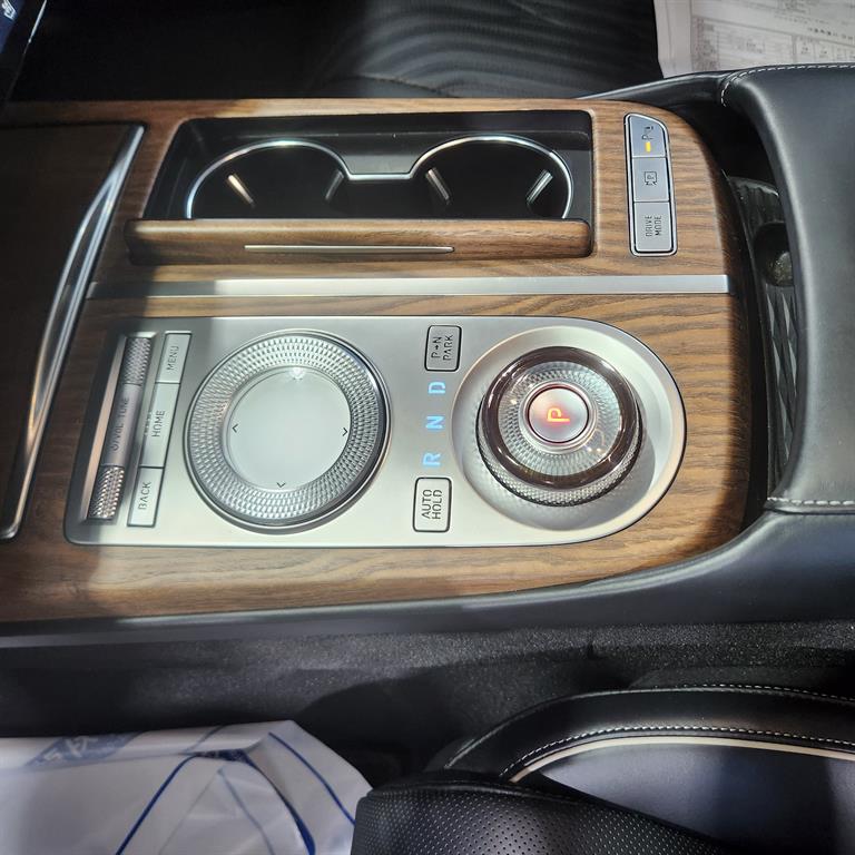 Genesis G80 - Vista 8