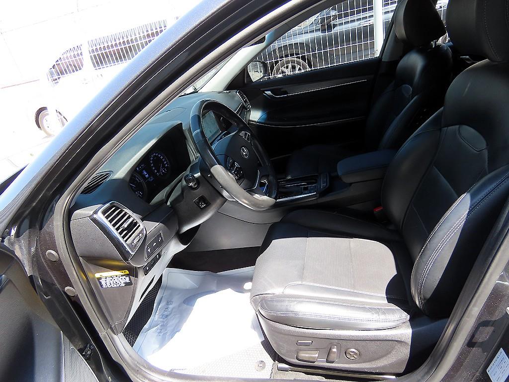 HYUNDAI Grandeur - Vista 5