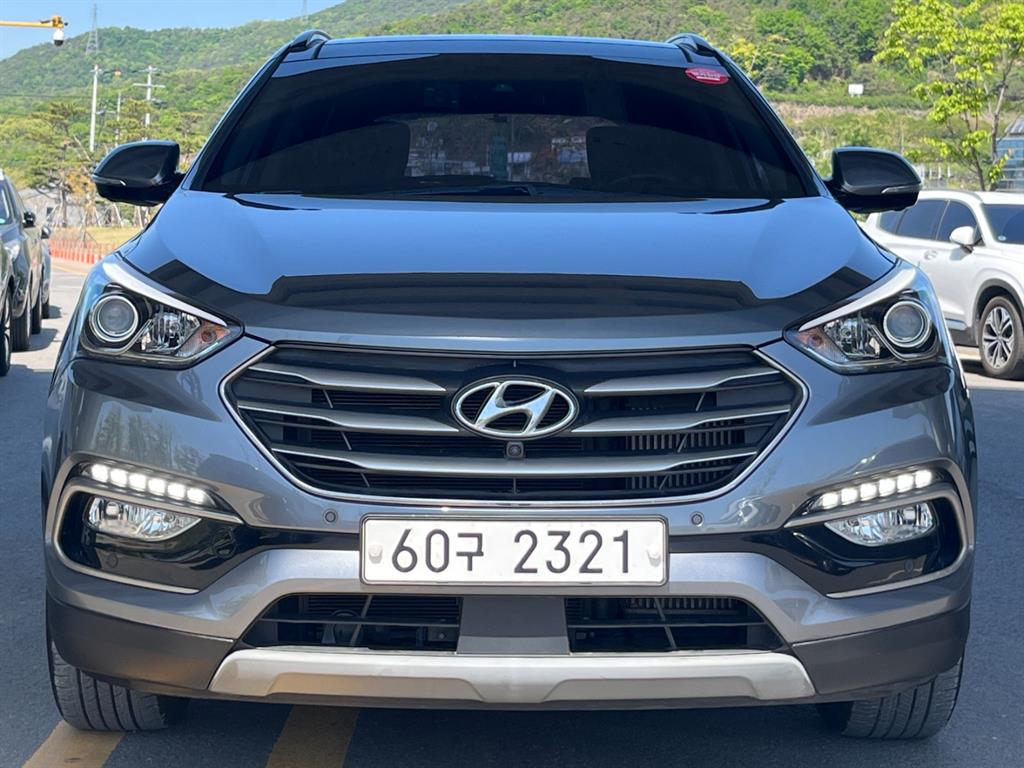 HYUNDAI Santa Fe - Vista 4