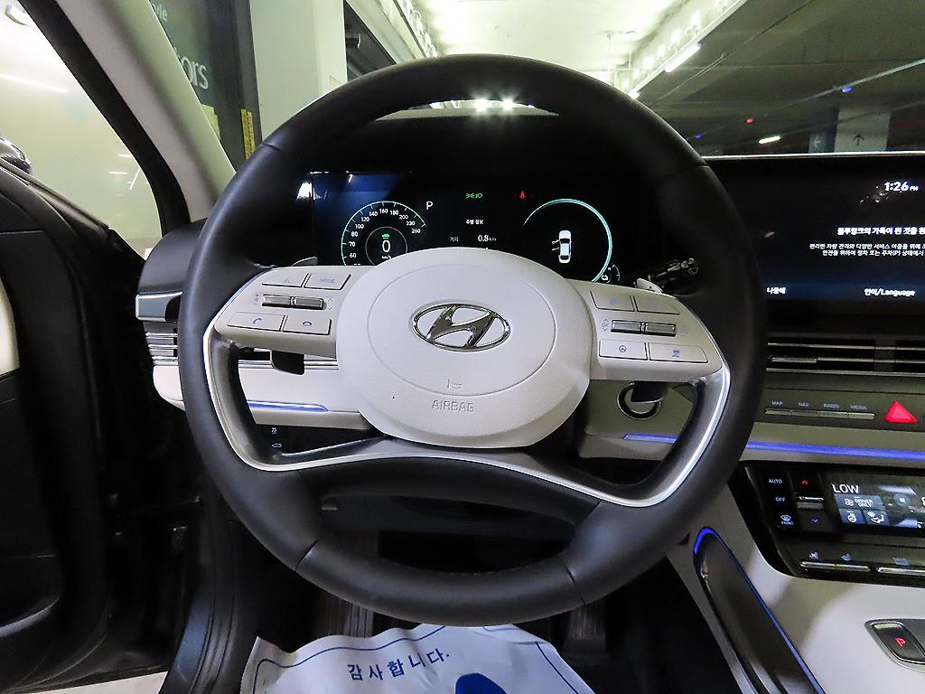 HYUNDAI Grandeur - Vista 8