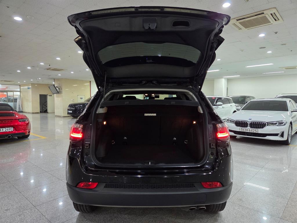 Jeep Compass 2022 Negro - Importación desde Corea - HF Imports Iquique - Foto 19