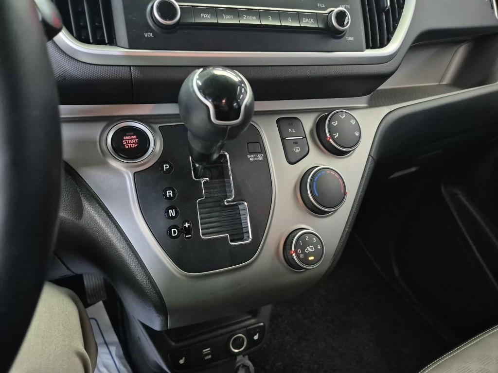 KIA Ray 2022 Blanco - Importación desde Corea - HF Imports Iquique - Foto 17
