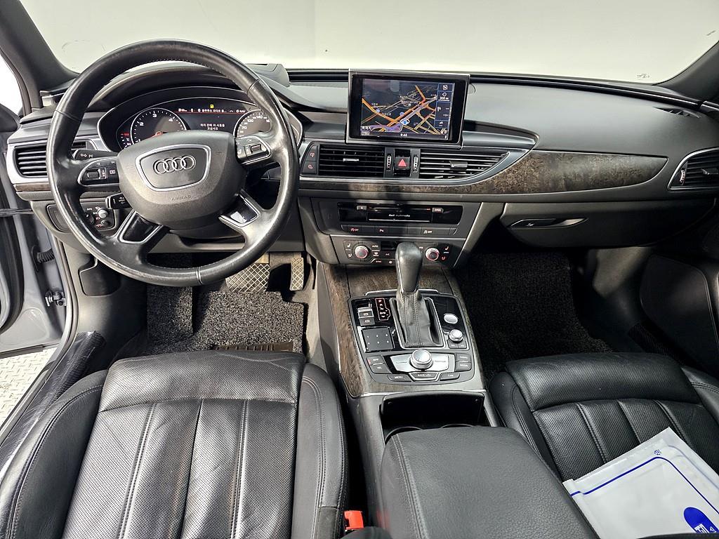 Audi A6 - Vista 5