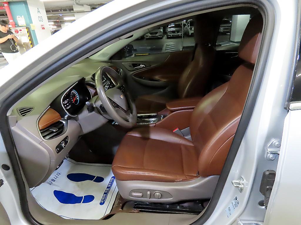 Chevrolet Malibu - Vista 6