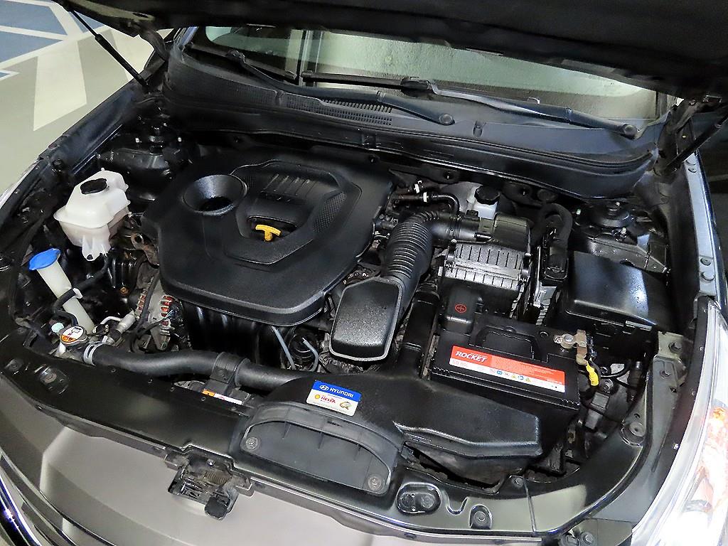 HYUNDAI Sonata 2012 Negro - Importación desde Corea - HF Imports Iquique - Foto 19