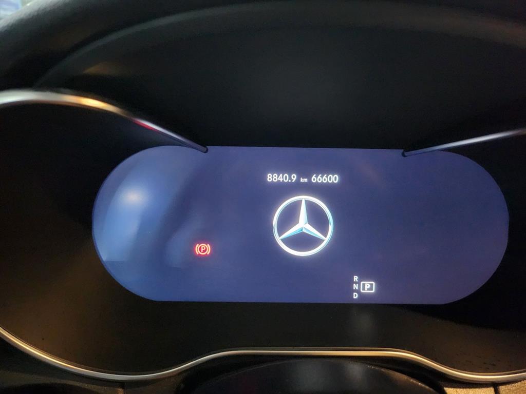 Mercedes Benz C Class - Vista 11
