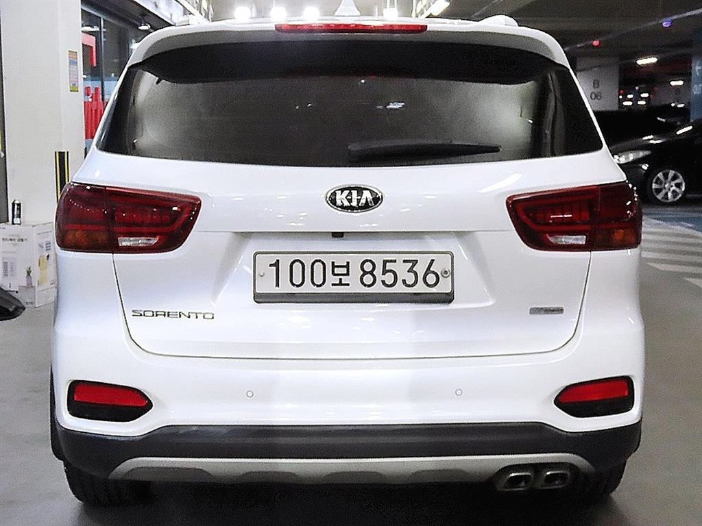 KIA Sorento - Vista 5