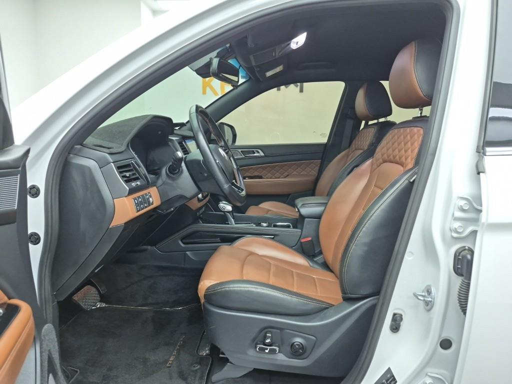 Ssangyong Rexton - Vista 11
