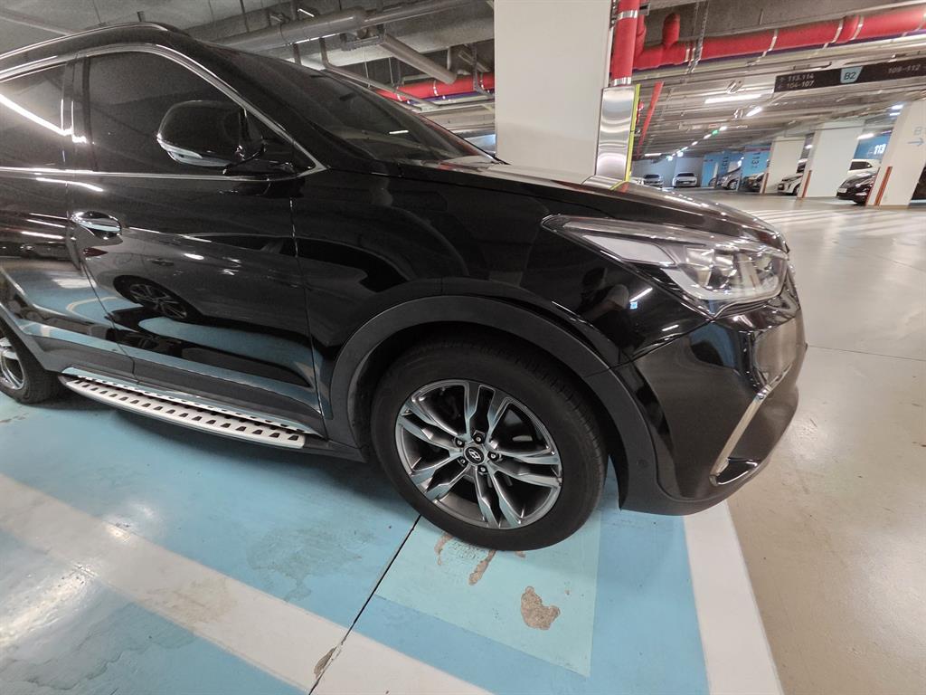 HYUNDAI Maxcruz - Vista 4