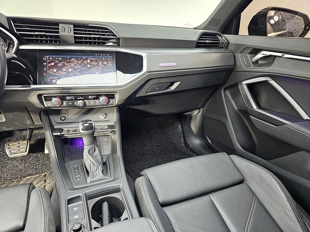 Audi Q3 - Vista 9