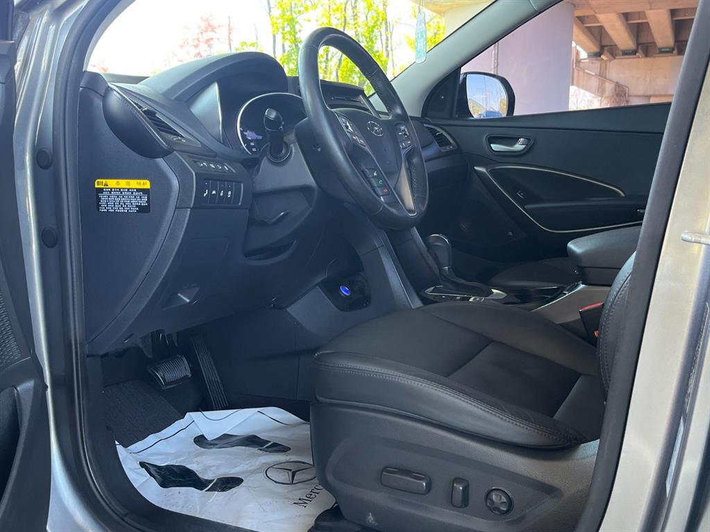 HYUNDAI Santa Fe - Vista 10