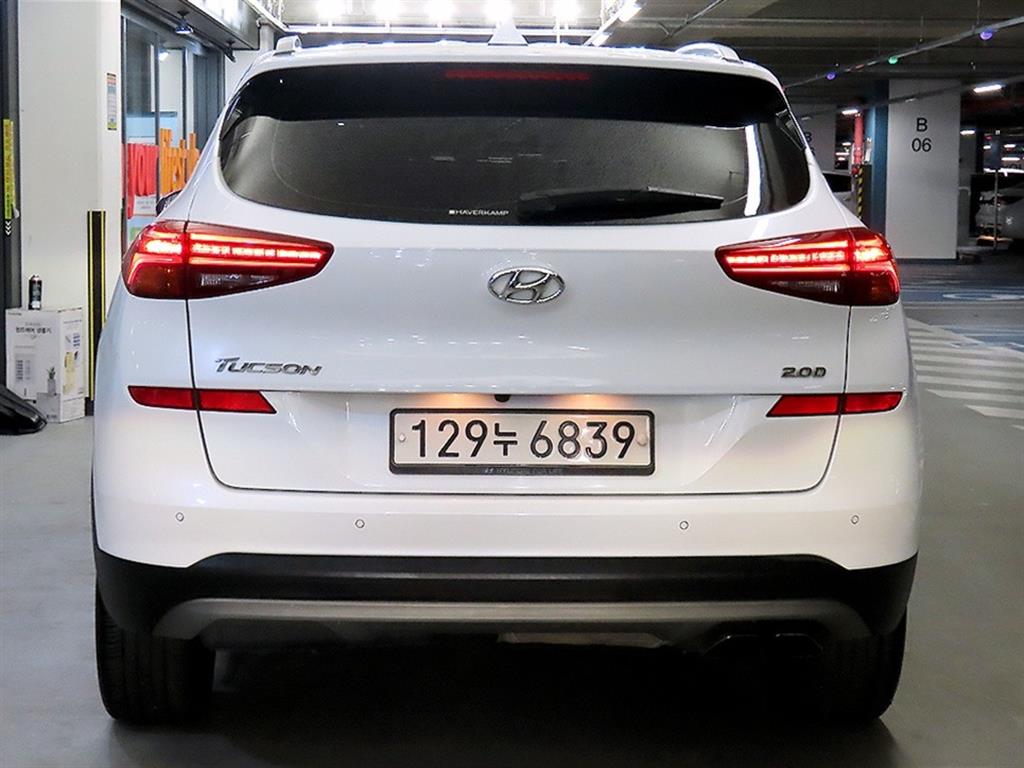 HYUNDAI Tucson - Vista 5