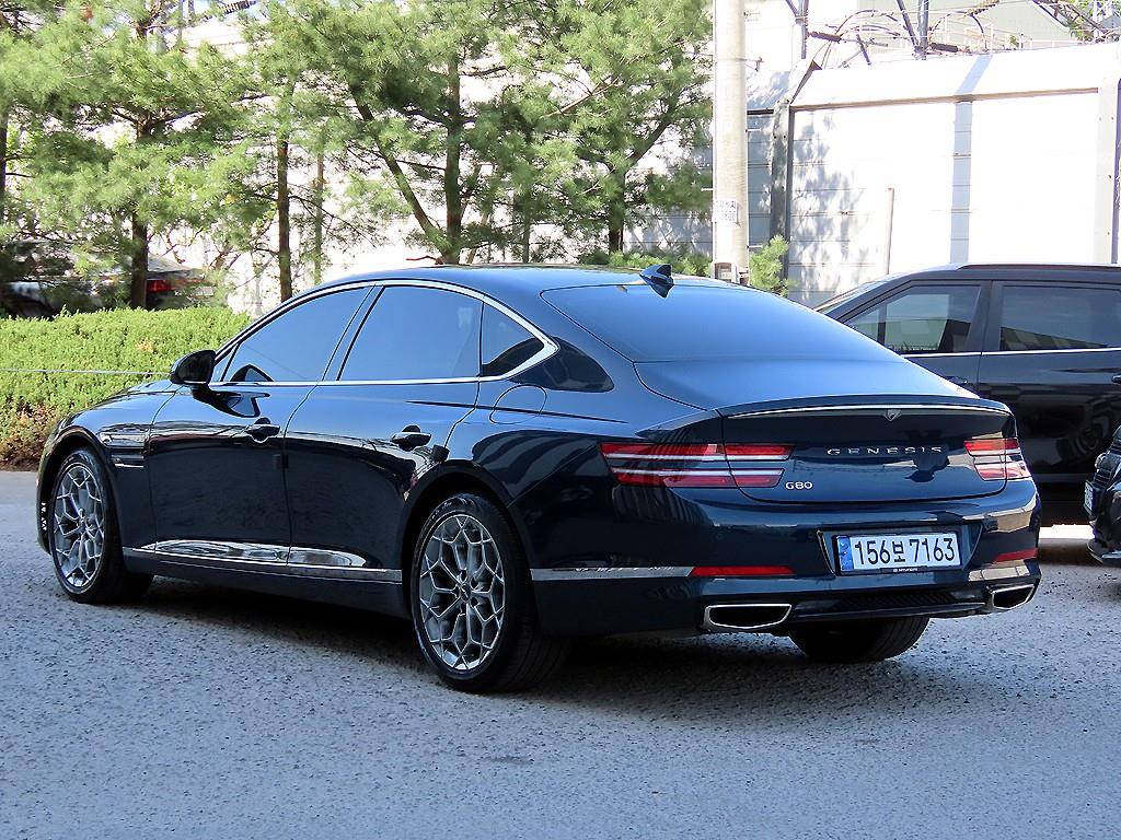 Genesis G80 - Vista 3