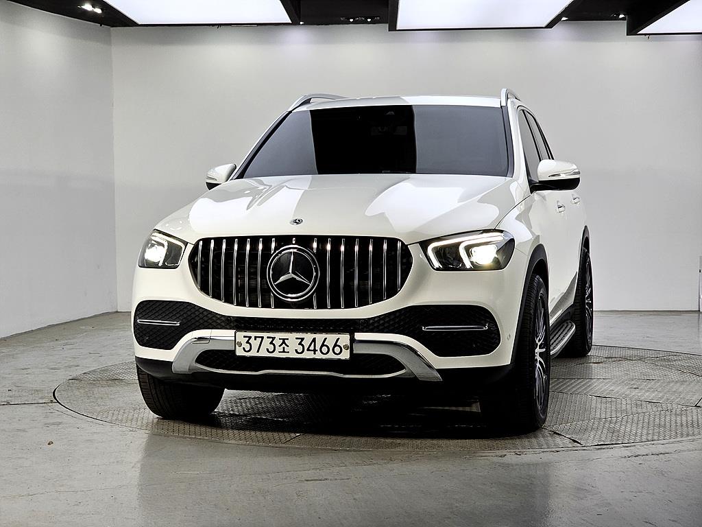 Mercedes Benz GLE Class - Vista 2