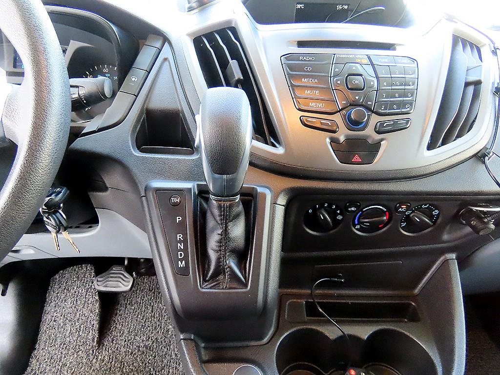 Ford Transit - Vista 10