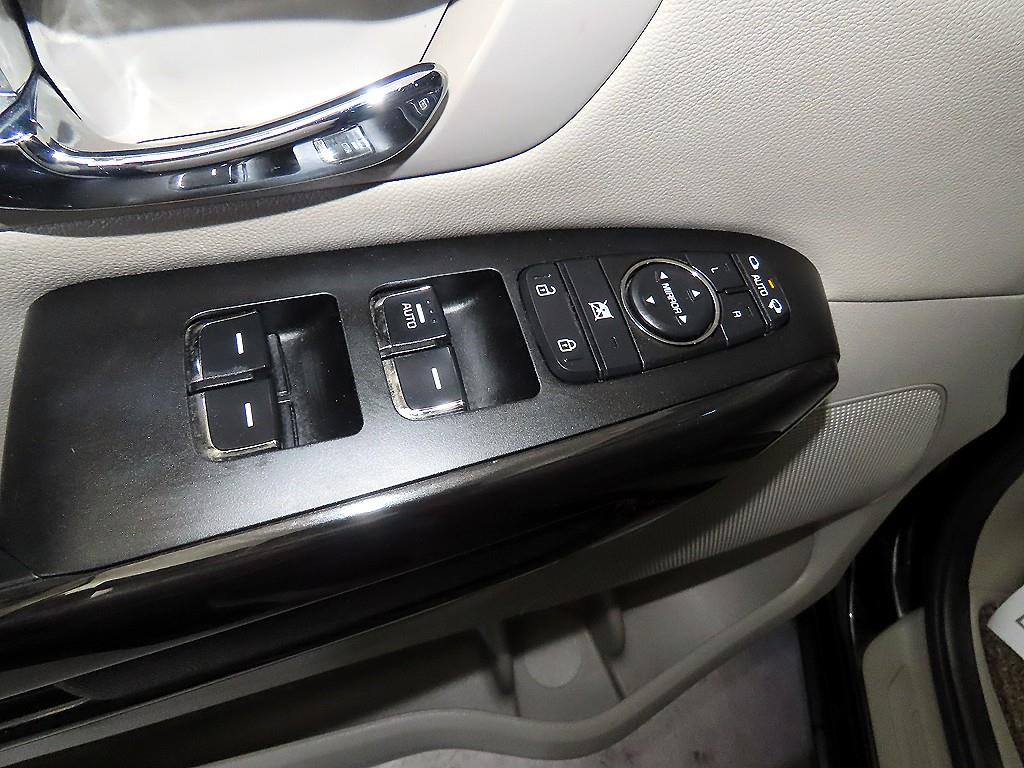 KIA Carnival 2019 Negro - Importación desde Corea - HF Imports Iquique - Foto 13