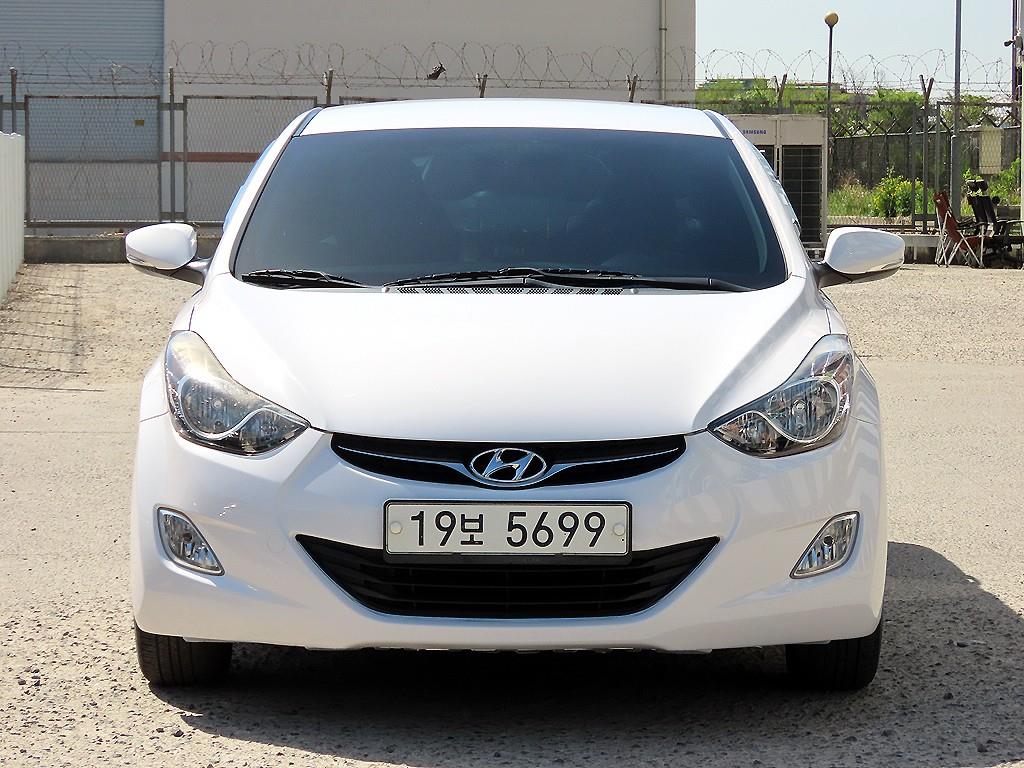 HYUNDAI Avante 2013 Blanco - Importación desde Corea - HF Imports Iquique - Foto 1