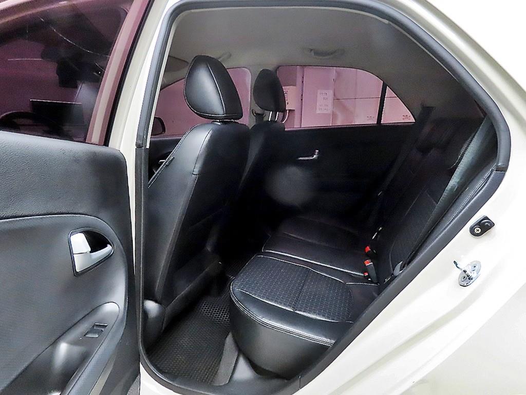 KIA Morning - Vista 6