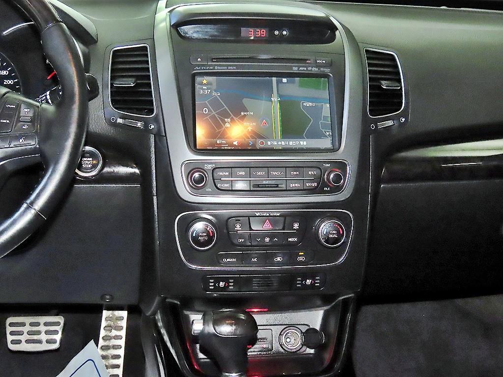 KIA Sorento - Vista 11