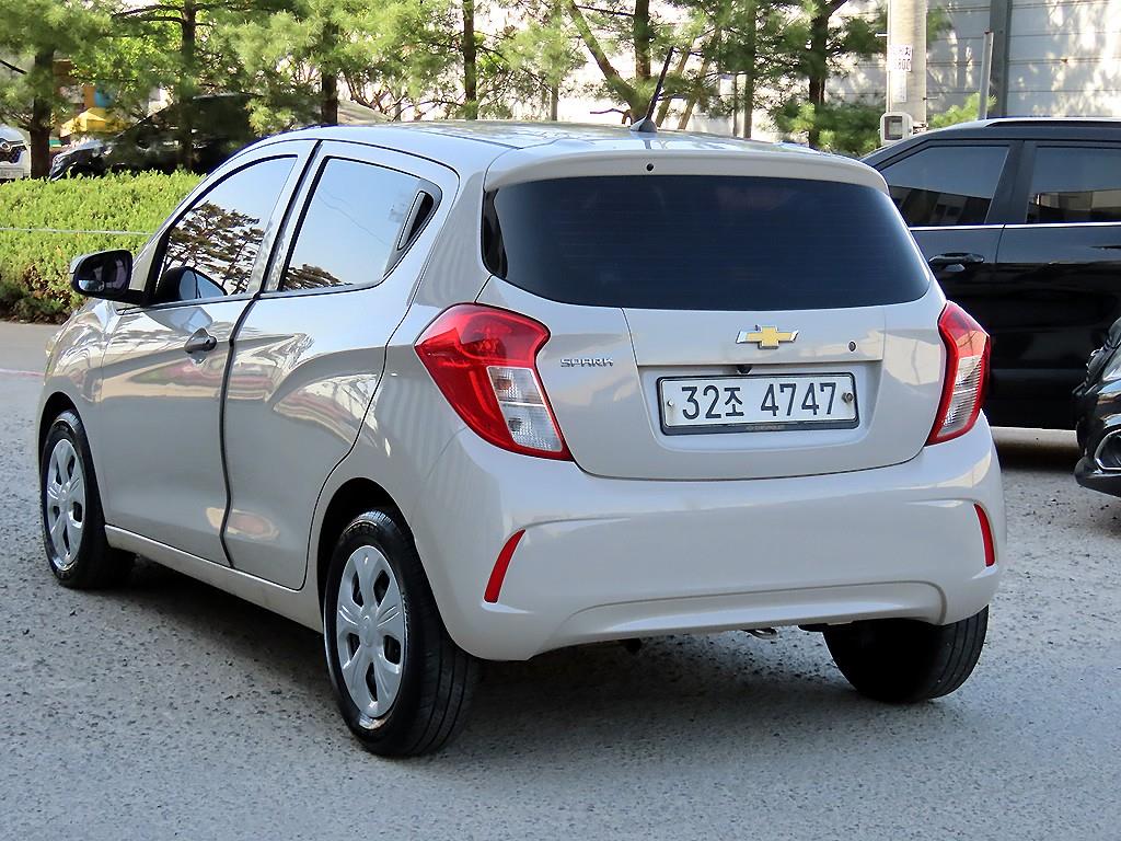 Chevrolet Spark - Vista 3