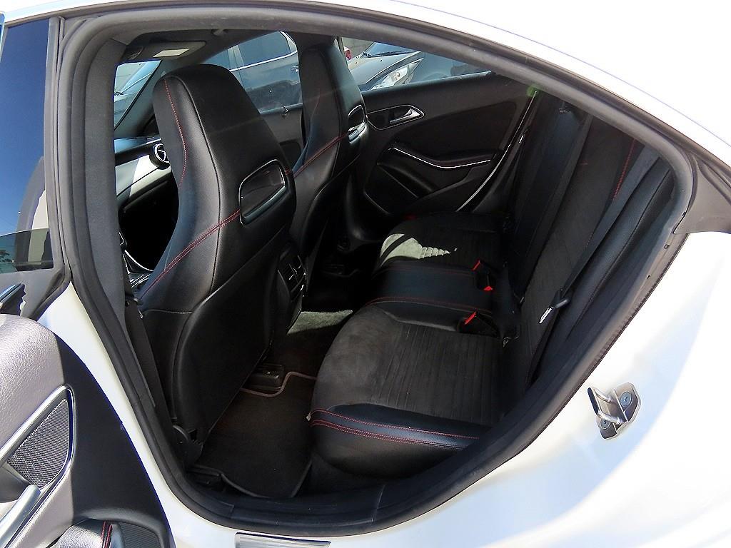 Mercedes Benz CLA Class - Vista 6