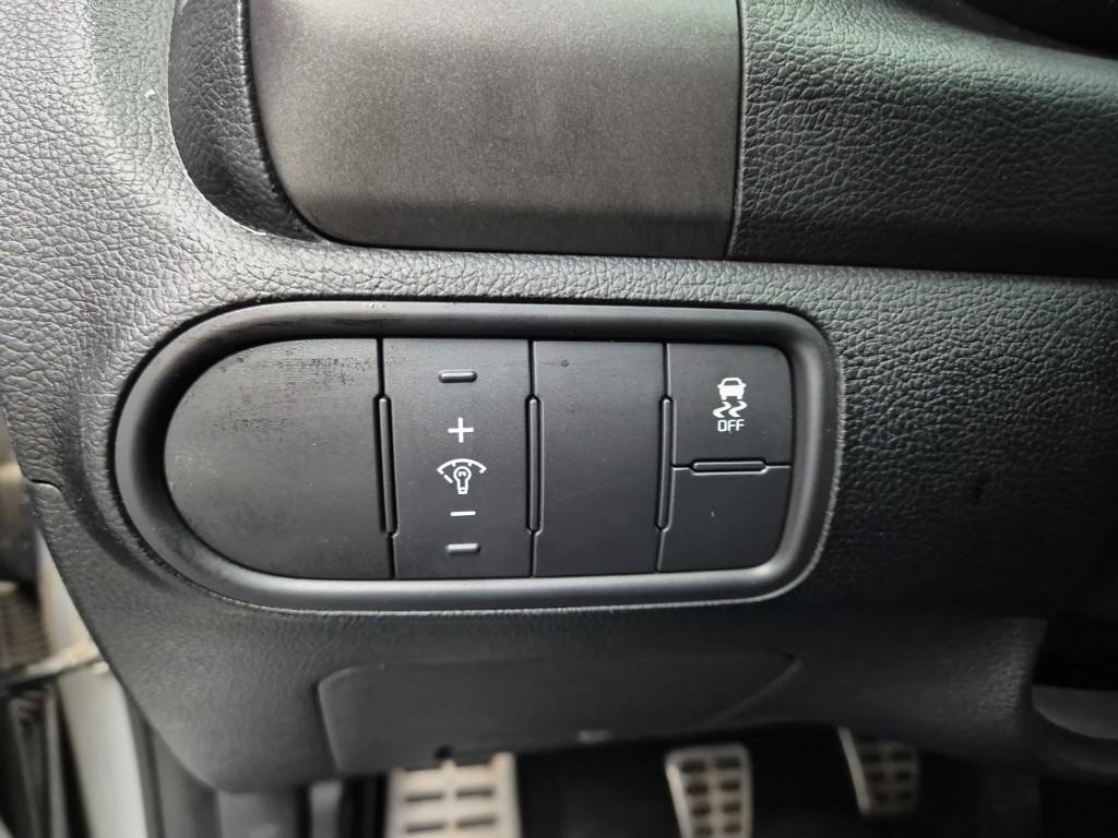 KIA K3 2015 Plateado - Importación desde Corea - HF Imports Iquique - Foto 15