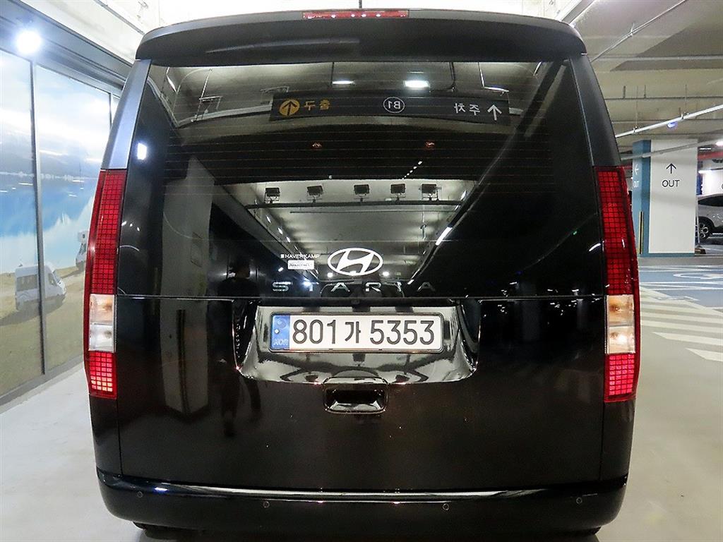 HYUNDAI Staria - Vista 5