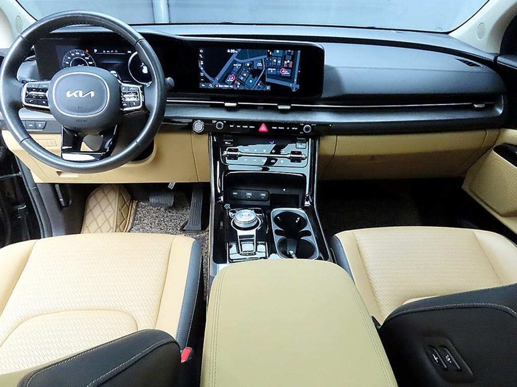 KIA Carnival - Vista 7