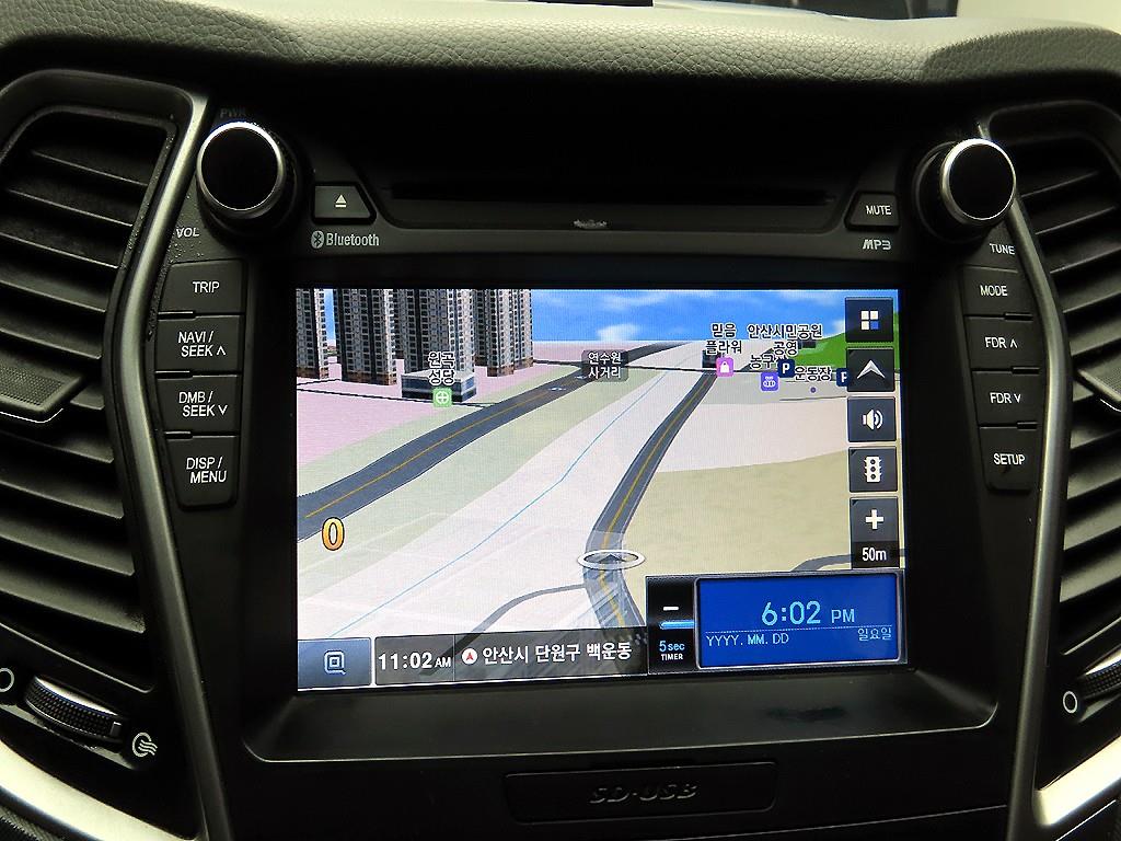 HYUNDAI Santa Fe - Vista 9