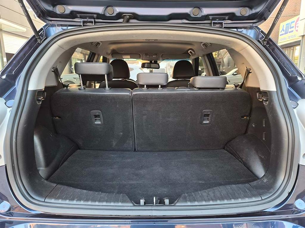 Ssangyong Tivoli 2015 Azul - Importación desde Corea - HF Imports Iquique - Foto 18