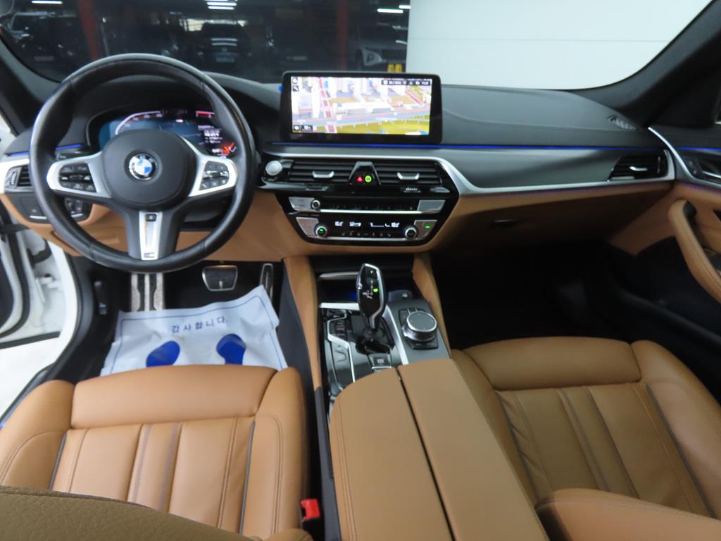 BMW 5 Series - Vista 7