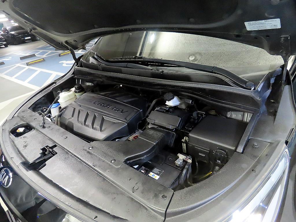 KIA Carnival 2019 Negro - Importación desde Corea - HF Imports Iquique - Foto 19