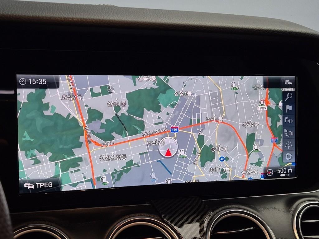 Mercedes Benz E class 2018 Blanco - Importación desde Corea - HF Imports Iquique - Foto 14