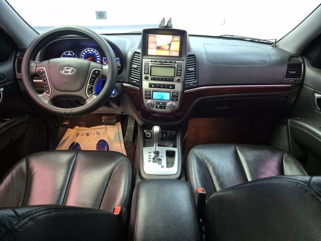 HYUNDAI Santa Fe - Vista 7