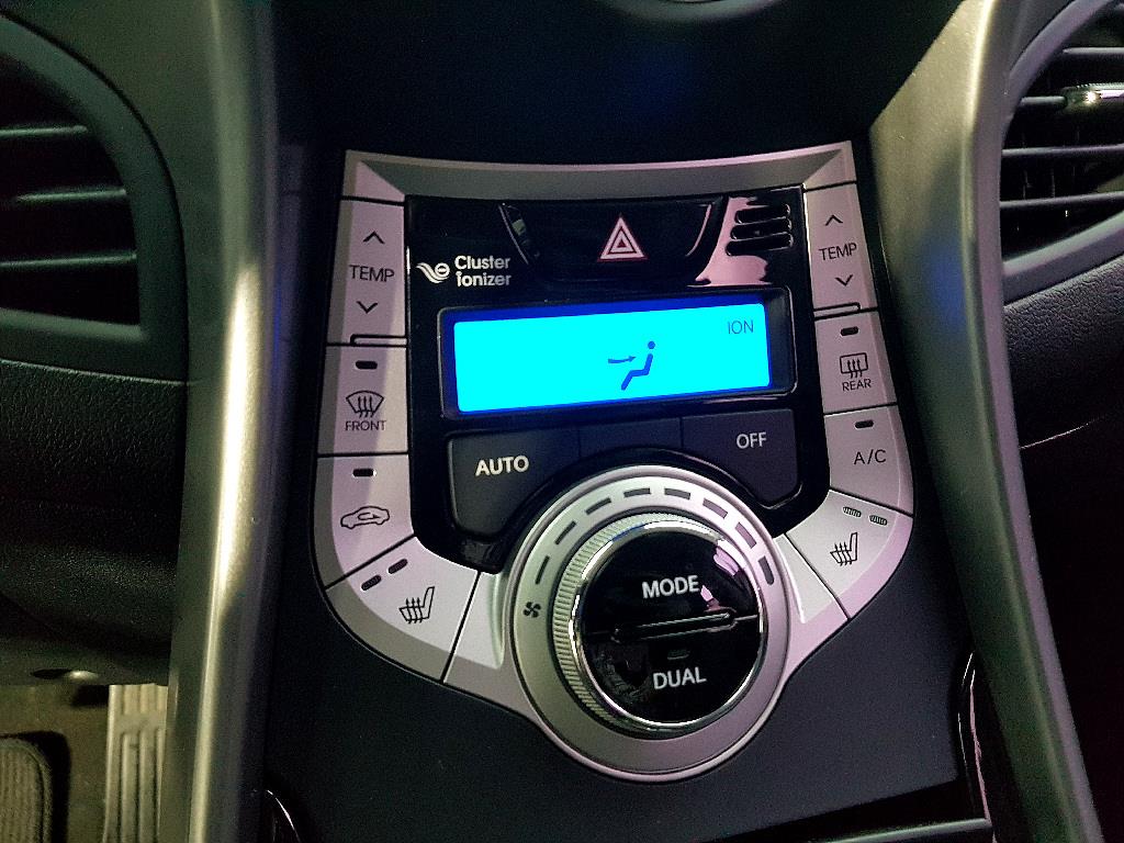 HYUNDAI Avante 2012 Blanco - Importación desde Corea - HF Imports Iquique - Foto 13