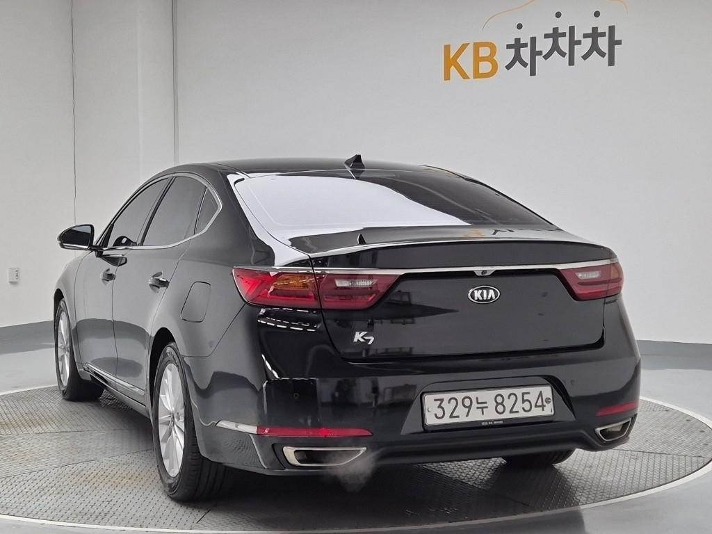 KIA K7 - Vista 4